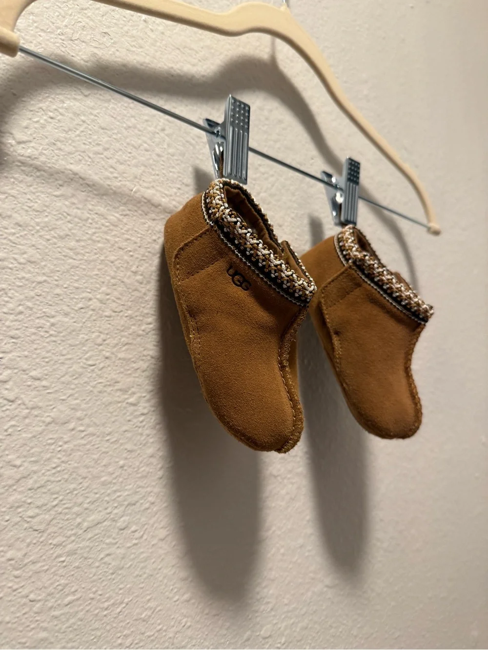 UGG Baby Tasman Slippers Brown Suede Cozy Slip-On Bootie’s